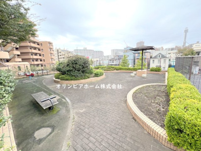 【その他共用部分】 | ライフプラザ船堀　7階　70.71㎡　角　部屋　リ　ノベション | 敷地内公園
