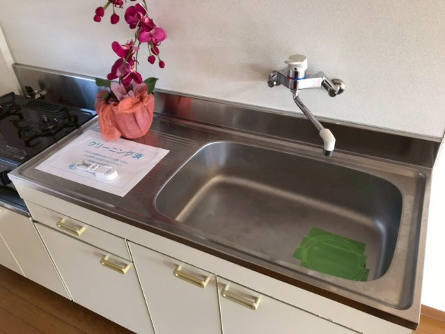 マイシャトー平須のキッチン|キッチンに窓有り、換気もばっちり♪