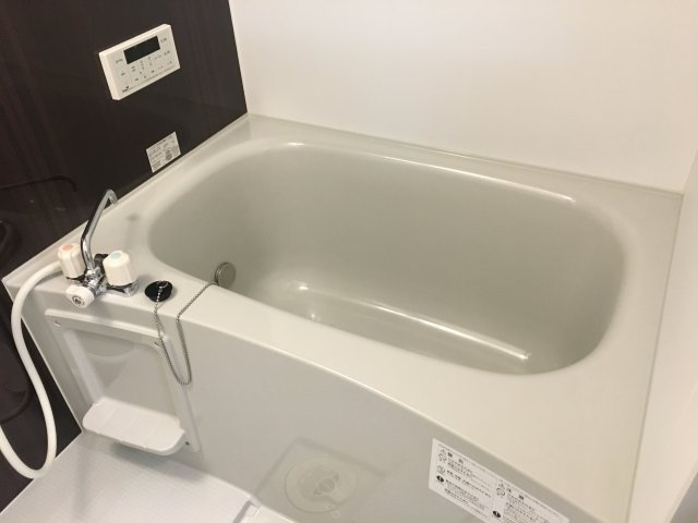 ポルトボナーの浴室