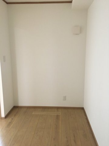 ポルトボナーの洋室