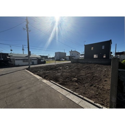 函館市富岡町2丁目　南東角地の外観