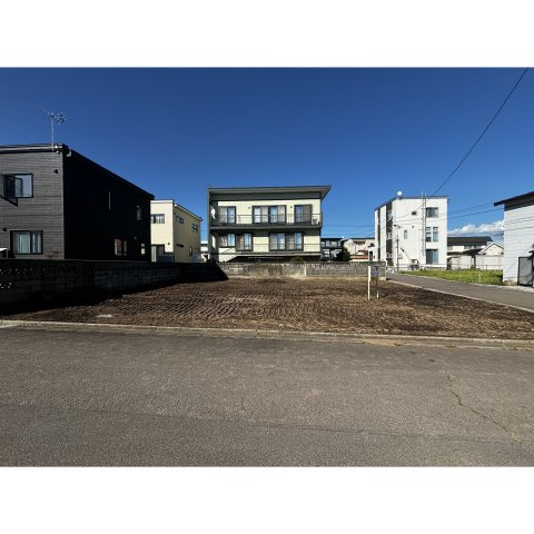 函館市富岡町2丁目　南東角地の外観