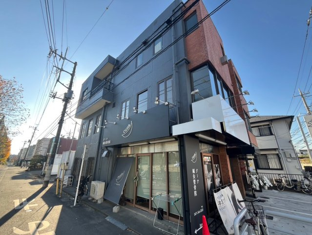 NKビルの外観