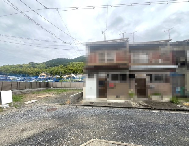 ◆閑静な住宅地◆お財布に優しいオール電化住宅◆各居室６帖以上◆駐車２台可能◆西野山桜ノ馬場町の外観|現地(２０２４年９月撮影)
現況：建築中