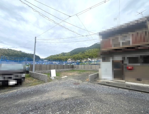 ◆閑静な住宅地◆お財布に優しいオール電化住宅◆各居室６帖以上◆駐車２台可能◆西野山桜ノ馬場町の外観|現地(２０２４年９月撮影)
現況：建築中