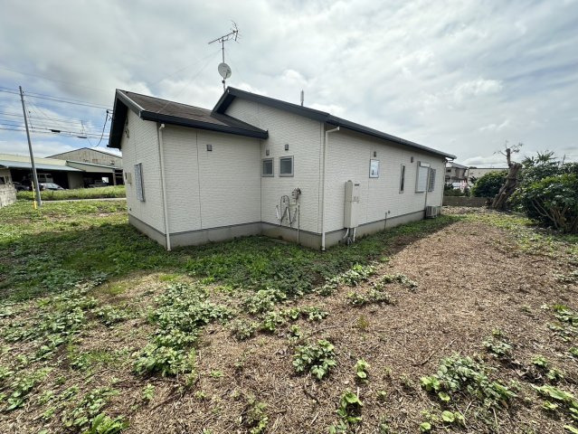 香取市府馬　平家中古戸建の外観|内装リフォーム済み令和6年9月 ３LDK+ビルトインガレージ（リモコンシャッター）敷地約182坪
トイレ2ヶ所あり