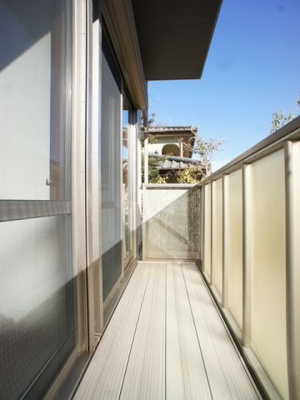 【バルコニー】 | レジデンス・ノヴァG | 日当たり良好！お洗濯物がたくさん干せます♪