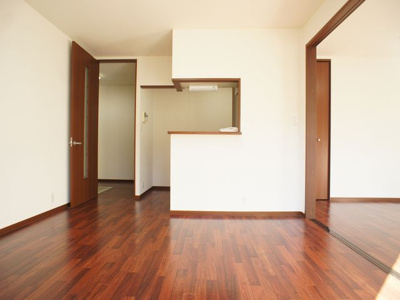 【居間・リビング】 | レジデンス・ノヴァG | 明るく清潔感のあるＬＤＫです♪