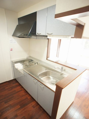 【キッチン】 | レジデンス・ノヴァG | 会話を楽しみながらお料理できる対面キッチンです♪