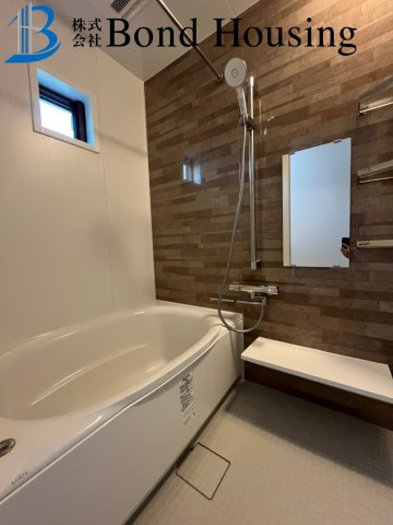 「倉庫つき」「屋根付きガレージ」大久保町八木 築23年の浴室