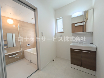 【脱衣所】 | 豊橋市若松町 中古戸建て  | 脱衣場です