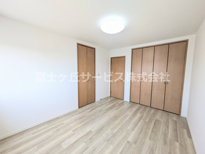 【寝室】 | 豊橋市若松町 中古戸建て  | 寝室です