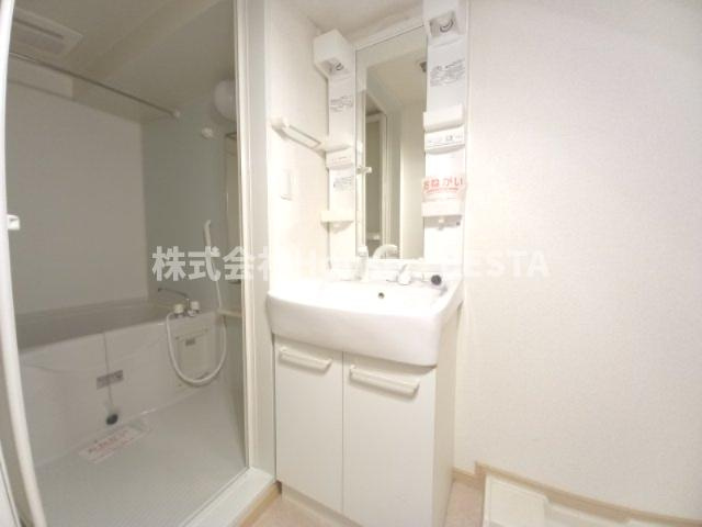 プラチナコートの独立洗面台