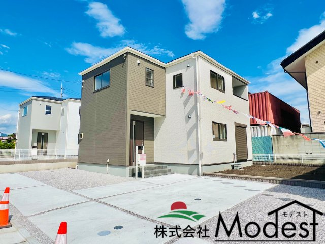 沼田桜町の外観|年中無休で平日の仕事終わり夜２０時まで受付可能です。
事前のご予約がオススメです。お気軽にお問い合わせください。