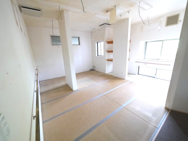 山武市津辺　大型中古戸建の内装|敷地約514坪 7SSLDKK+２SSSSK平家2世帯住宅 社宅などに JR総武本線成東駅徒歩約9分