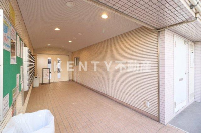 【ロビー】 | スカイコート戸越銀座 | 建物の内部です