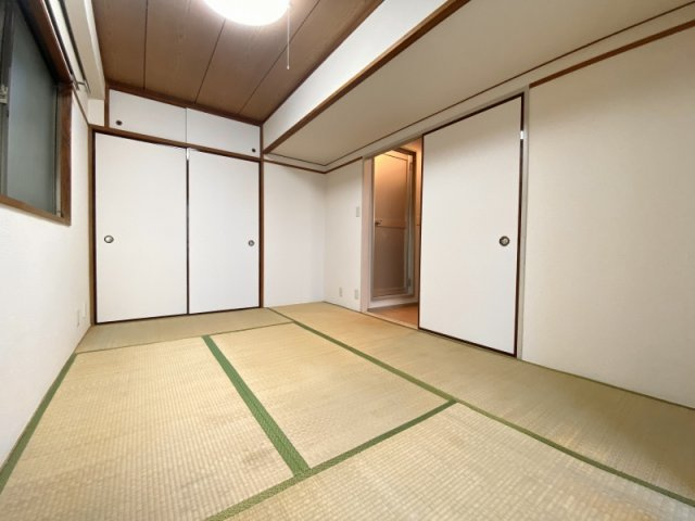 レギャン戸越の寝室