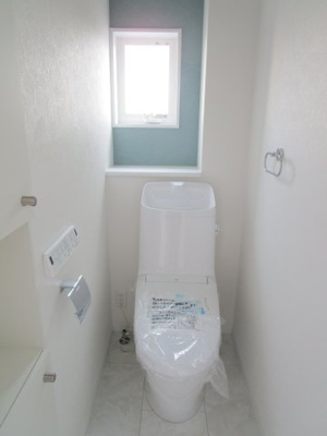 【トイレ】 | CLEIAS TOWN水戸市東野町【全2棟】 | トイレ■お掃除がしやすく清潔な洗浄機能付き温水シャワートイレです