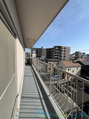 シャルマンコーポ本厚木のバルコニー