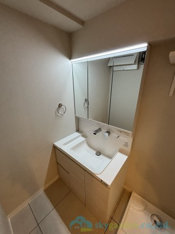 シャルマンコーポ本厚木の独立洗面台