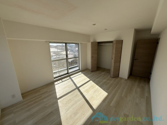 シャルマンコーポ本厚木の洋室