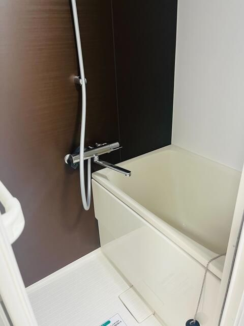 ミモザヒルズ本駒込の浴室