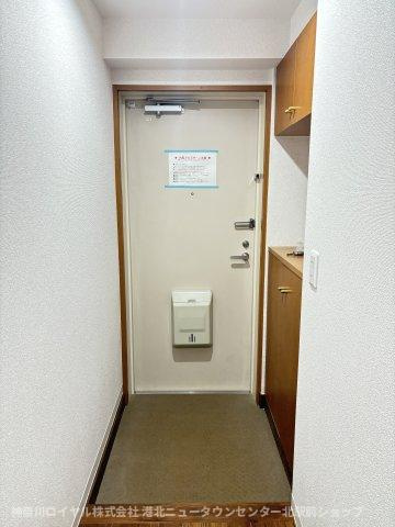 【玄関】
