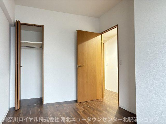 【寝室】