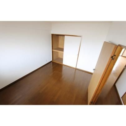 サンライズ吉村の洋室