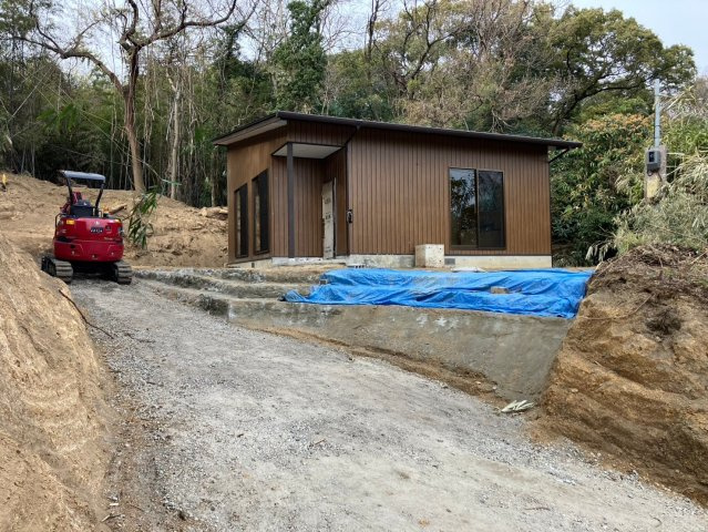 坂出市御供所町　戸建の前面道路含む現地写真|（2025.1）入口付近造成工事完了