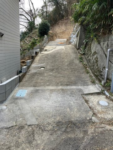 坂出市御供所町　戸建のその他|（2025.1）入口付近造成工事完了