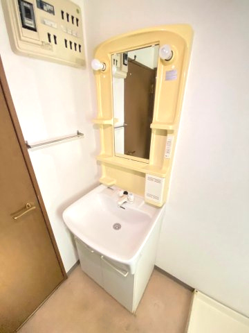 【独立洗面台】