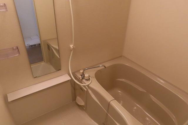 Villa　Oasis　Ujinaの浴室|ゆったり過ごせるお風呂です