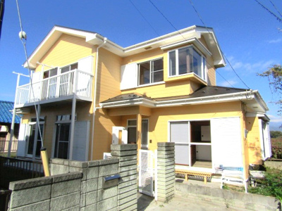 【外観】 | 【再生住宅】勝沼町下岩崎 | 外観もきれいです