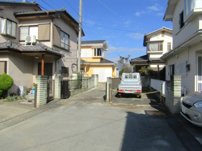 【前面道路含む現地写真】 | 【再生住宅】勝沼町下岩崎