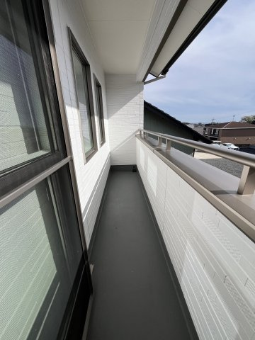 桑名市大字太夫 中古戸建のバルコニー