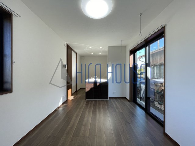 ボヌール C棟の居間・リビング