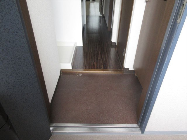 名古屋市昭和区御器所通１丁目の賃貸マンションの玄関|フォルトゥーナ荒畑