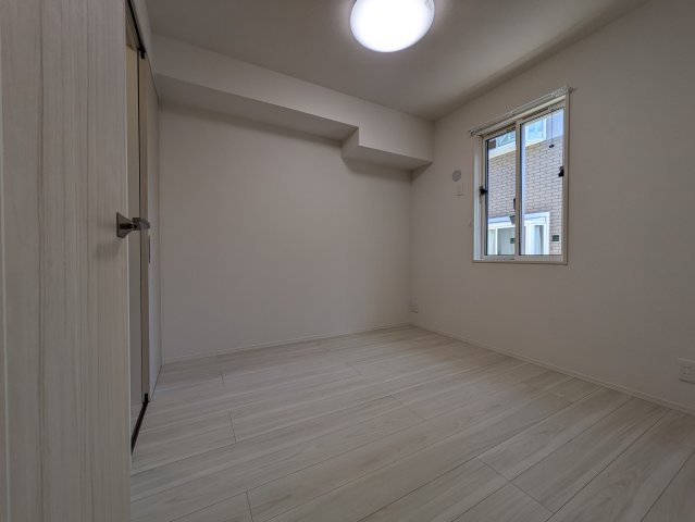 ソレイユ湘南太平台Aの居間・リビング