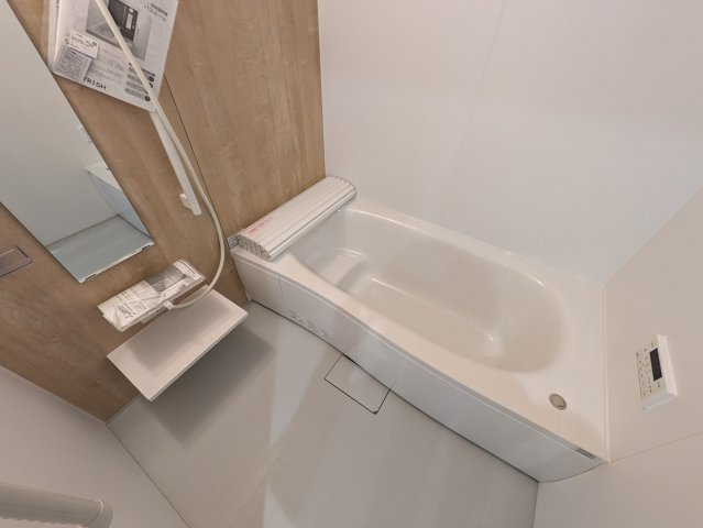 ソレイユ湘南太平台Aの浴室