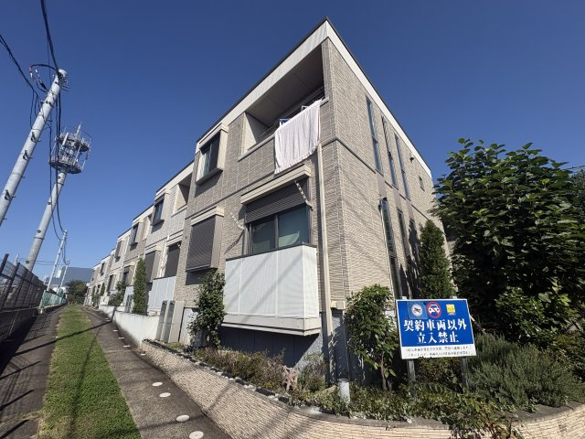 ヴィラ　フロイント