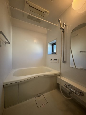 ヴィラ　フロイントの浴室|追い焚き機能・浴室乾燥機・ミストサウナ付♪