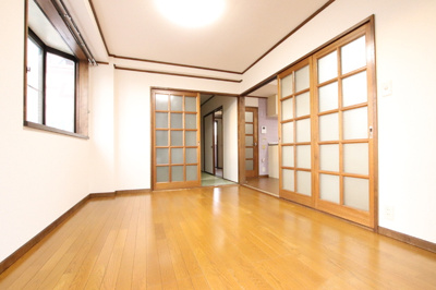 ※照明は残地となります。