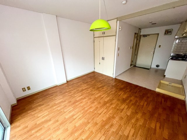 藤清ビルの寝室