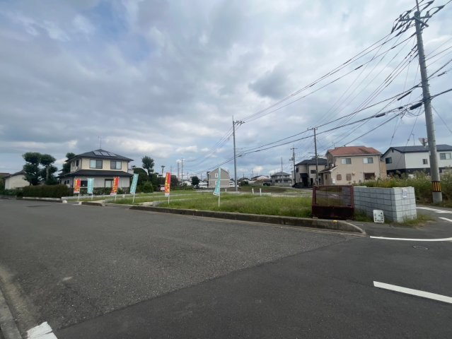 川越市山田　建築条件なし売地　「川越駅」バス13分　敷地37坪　【山田小学区】の前面道路含む現地写真