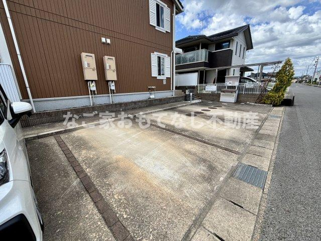 【駐車場】 | ローズクォーツ