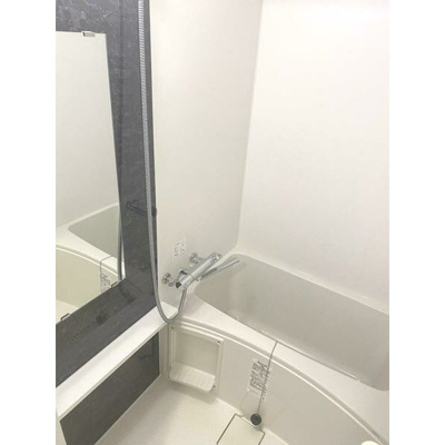 【浴室】 | エスリードレジデンス大阪本町 | 綺麗なお風呂です