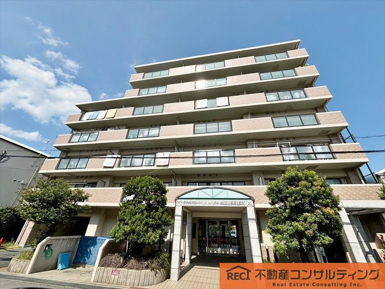 グラン・コート上甲子園の外観