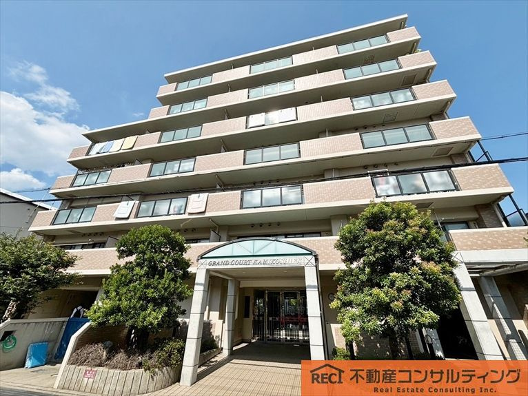 グラン・コート上甲子園の外観|近隣には生活施設が充実