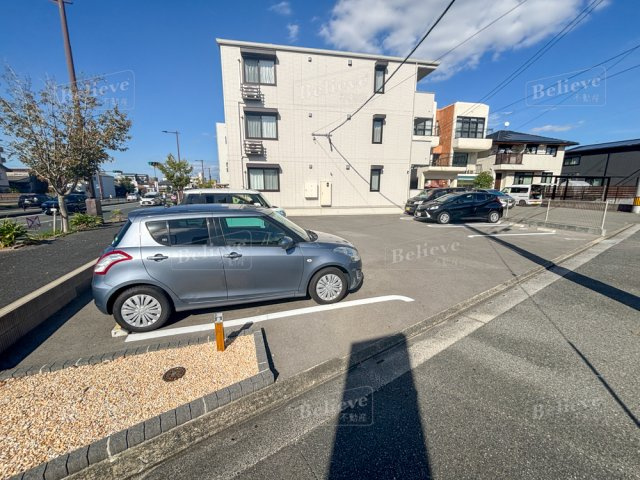 Soavita南薫西の駐車場|駐車スペースもあります♪